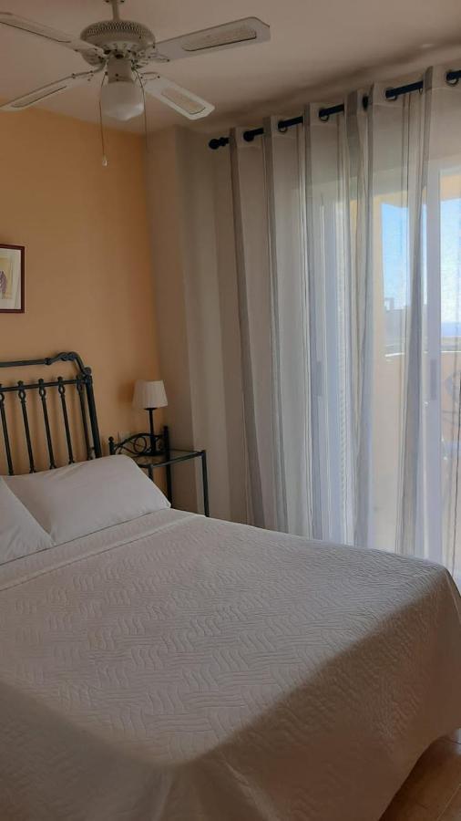 Atico Con Terraza Abierta/open Terrace