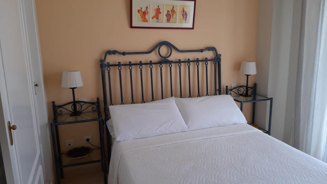 Atico Con Terraza Abierta/open Terrace Mijas